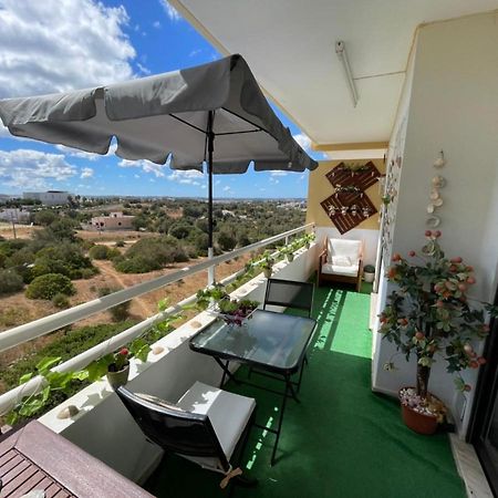 Cozy Sunny Apartment Wi-Fi & Ac Алвор Экстерьер фото